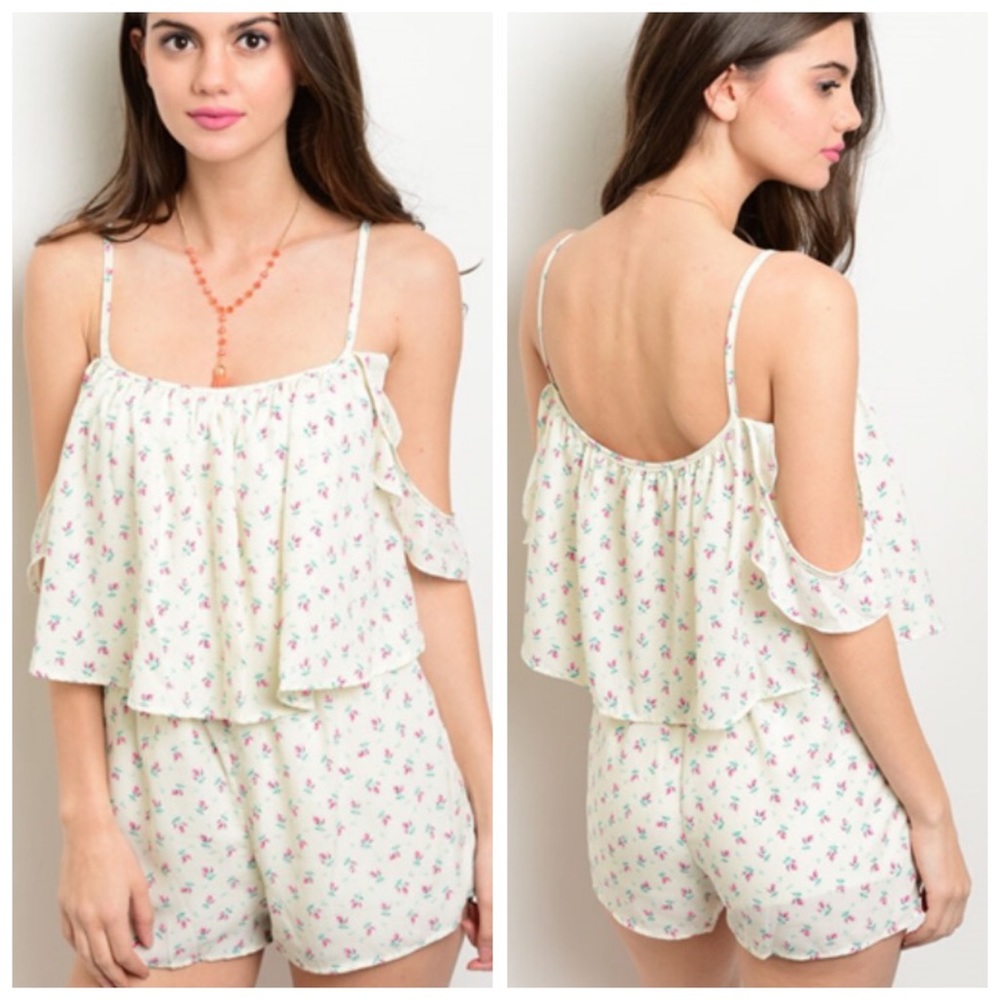 New! 💥OLEANDER ivory floral romper